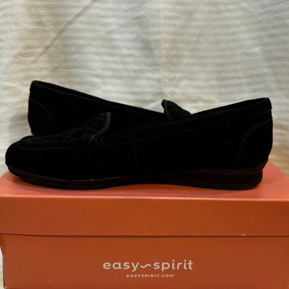 BRAND NEW IN BOX! EASY SPIRIT WYNTER QUILTED BLACK SUEDE LOAFER SIZE 6.5 - Picture 6 of 8
